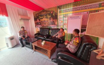 Wakapolres Serang Melakukan Pengecekan  Personel yang Bertugas di Pos Pengamanan Ops Ketupat Maung 2024
