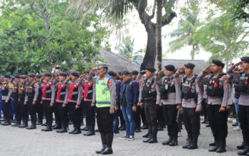 Polda Banten Gelar Apel Pengamanan Objek Wisata pada Libur Lebaran 2024