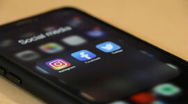 Social Media Blue Tick (Foto Unsplash)