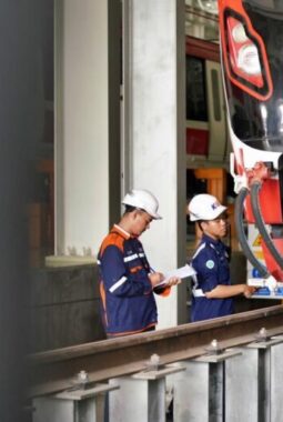 Perjalanan LRT Jabodebek Ditambah, KAI Pastikan Perawatan Sarana Tetap Optimal