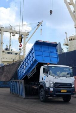 Fasilitasi Logistik Green Coke di Riau, Pelindo Solusi Logistik Dukung Transisi Energi Hijau