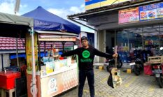 Iwong Penyanyi dan Komposer, “Si Pedagang Es Mojito” di Lampung itu Akan Rilis 150 Lagu di Platform Digtal