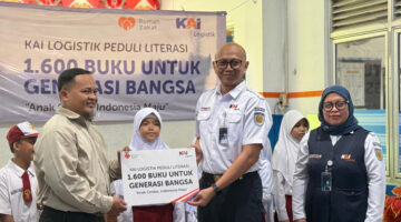 KAI Logistik Salurkan 1.600 Buku: Perkuat Literasi untuk Wujudkan Indonesia Emas 2045