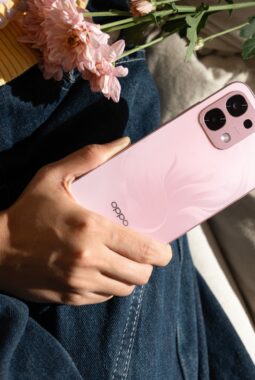 5 Tahun Tanpa Lag? OPPO A6 Pro Jawabannya! Pre-Order Sekarang dan Rebut Promo Eksklusif Senilai Rp3,6 Juta Sebelum Habis!