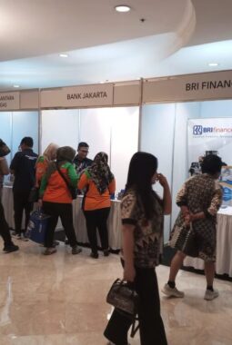BRI Finance Dukung Aksi Kolektif untuk Lingkungan Berkelanjutan di DKI Jakarta