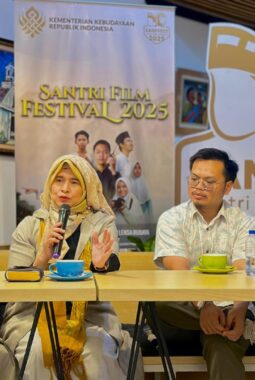 NgoFi ‘Ngobrolin Film’ di Galeri Darmin Kopi Bahas Perhelatan Akbar Santri Film Festival (SANFFEST) 2025.