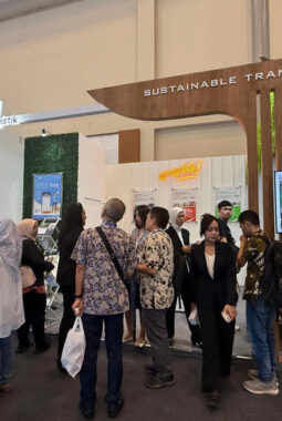 KAI Logistik Dorong Transformasi Logistik Hijau melalui Moda Kereta Api di ALFI Convex 2025