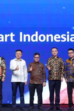 Huawei Cloud Umumkan Ekspansi Besar dan Kemitraan AI untuk Dominasi AI ASEAN