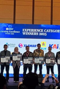 KAI Raih Learning Excellence Awards 2025 dari MarkPlus Institute