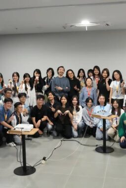 Duo Machineast Malaysia Tampil di BINUS @Medan, Dari Tipografi Kinetik ke Media Digital