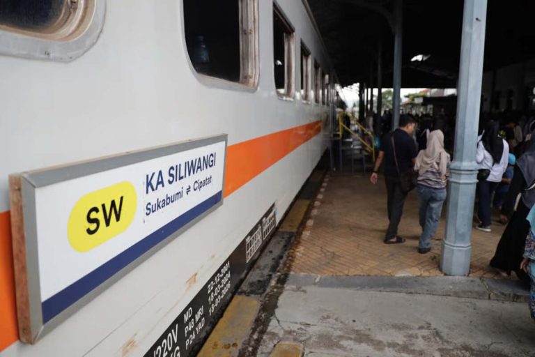 KA Siliwangi Angkut Hampir 5 Ribu Pelanggan, Tertinggi Liburan Sekolah