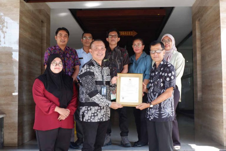 SUCOFINDO Dukung Wisata Ramah Muslim Bali melalui Sertifikasi Halal Dua Kuliner Lokal