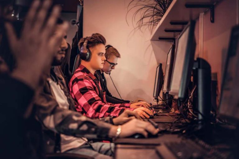 Cara Top Up VP Valorant Aman dan Cepat di Gamezi