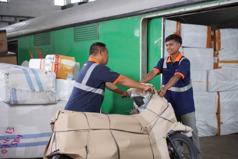 KAI Logistik Catat Pertumbuhan Angkutan Ritel dengan 2 Juta Kiriman
