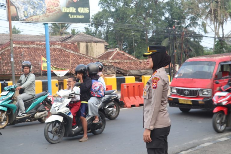 Strong Point Pagi, Kapolres Lebak Turun Langsung Layani Masyarakat